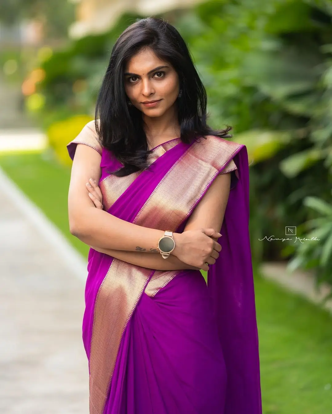 Maa TV Actress Mounika Reddy Wearing Violet Saree Blouse